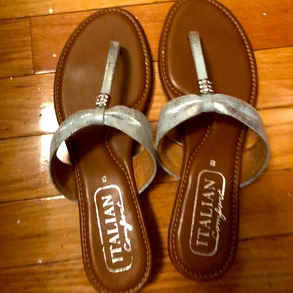 Silver wedge slipper - Picture 1 of 5